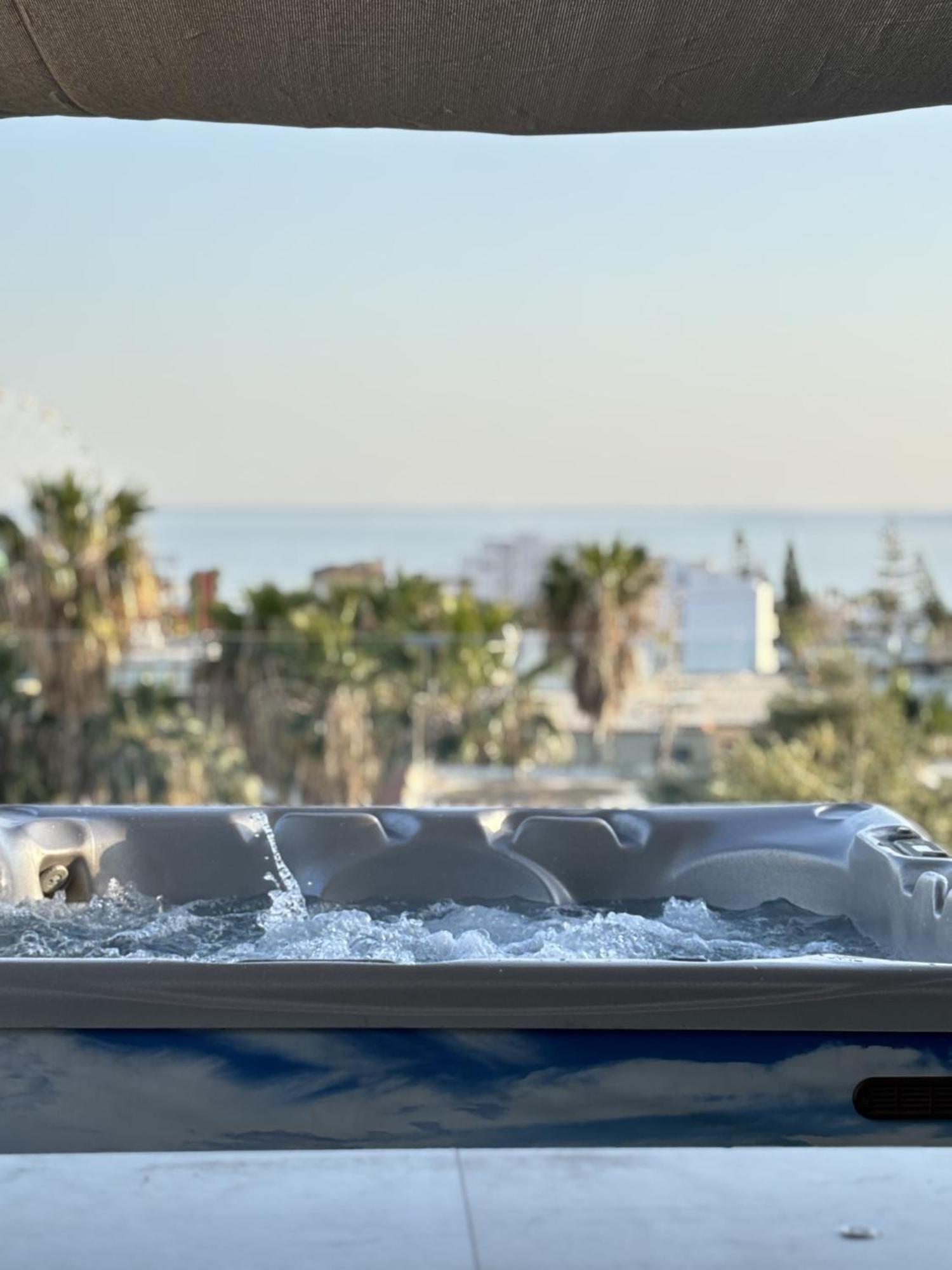 Sant Central Deluxe Apartments Agia Napa Exterior foto